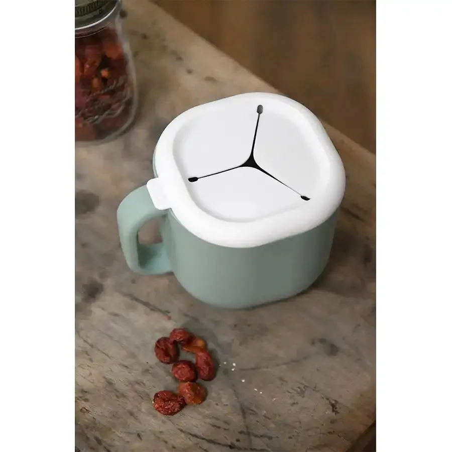 Beaba Pick 'N' Snack Silicone Snack Cup (Sage Green)