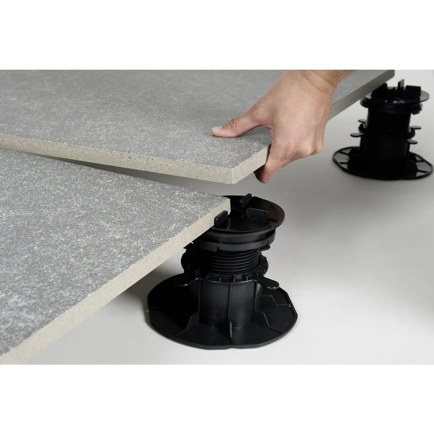 DD Adjustable Pedestals