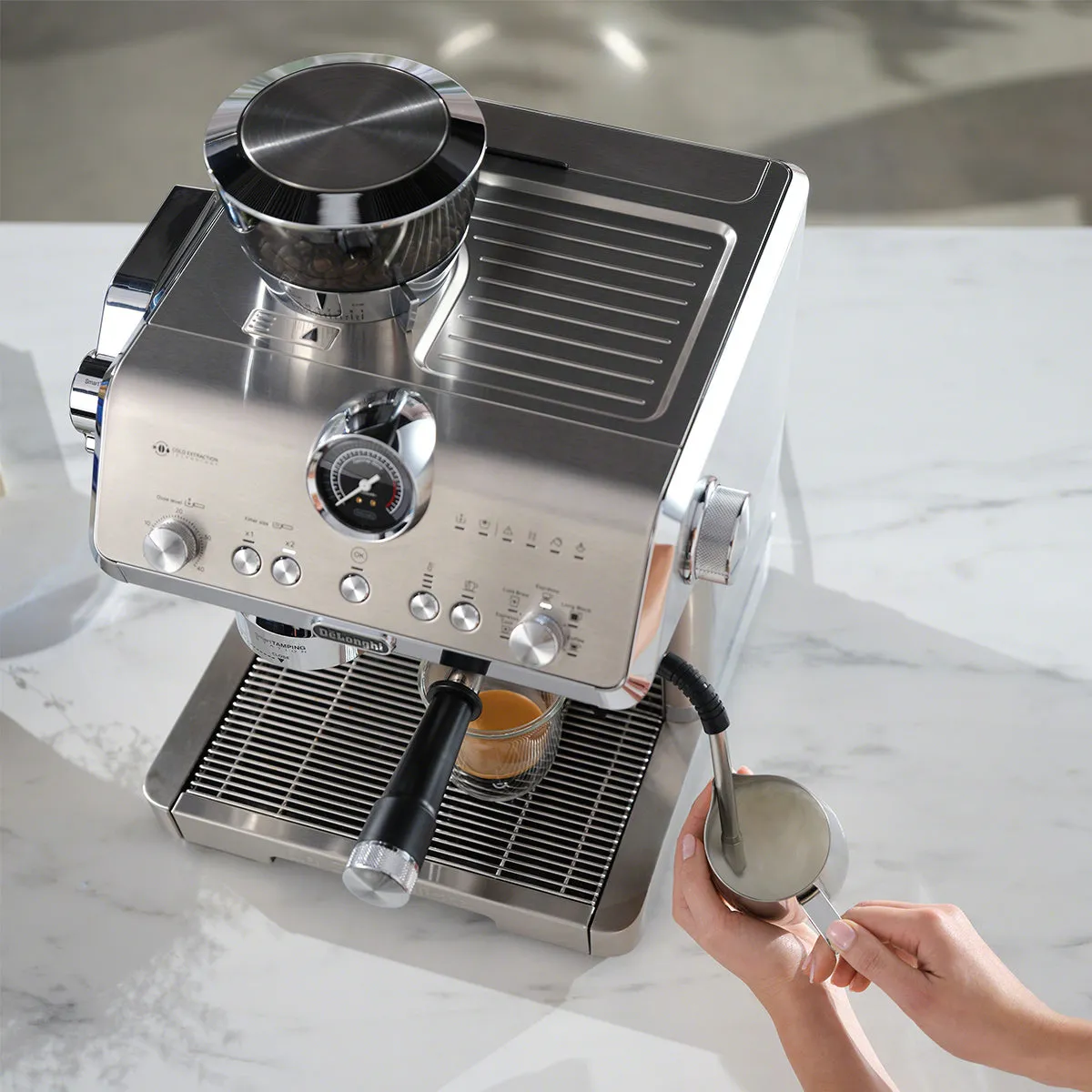 DeLonghi La Specialista Opera Espresso Machine #EC9555M