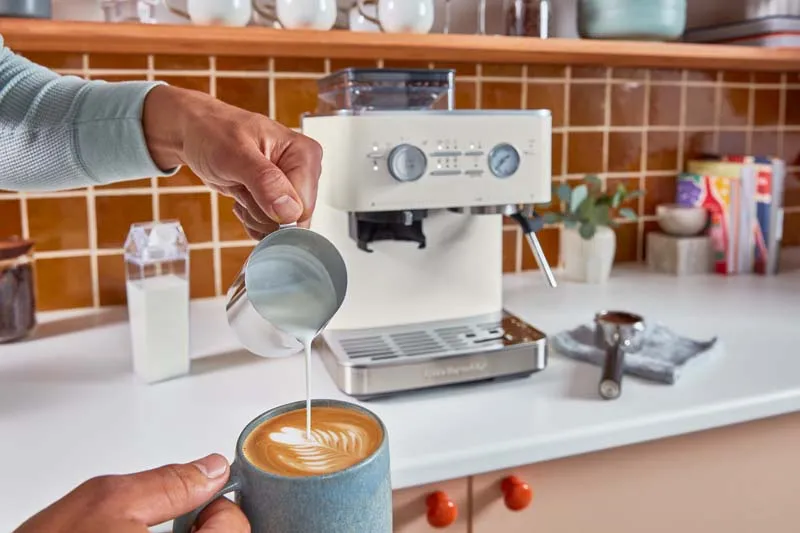 KitchenAid Semi Automatic Espresso Machine with Burr Grinder Porcelain