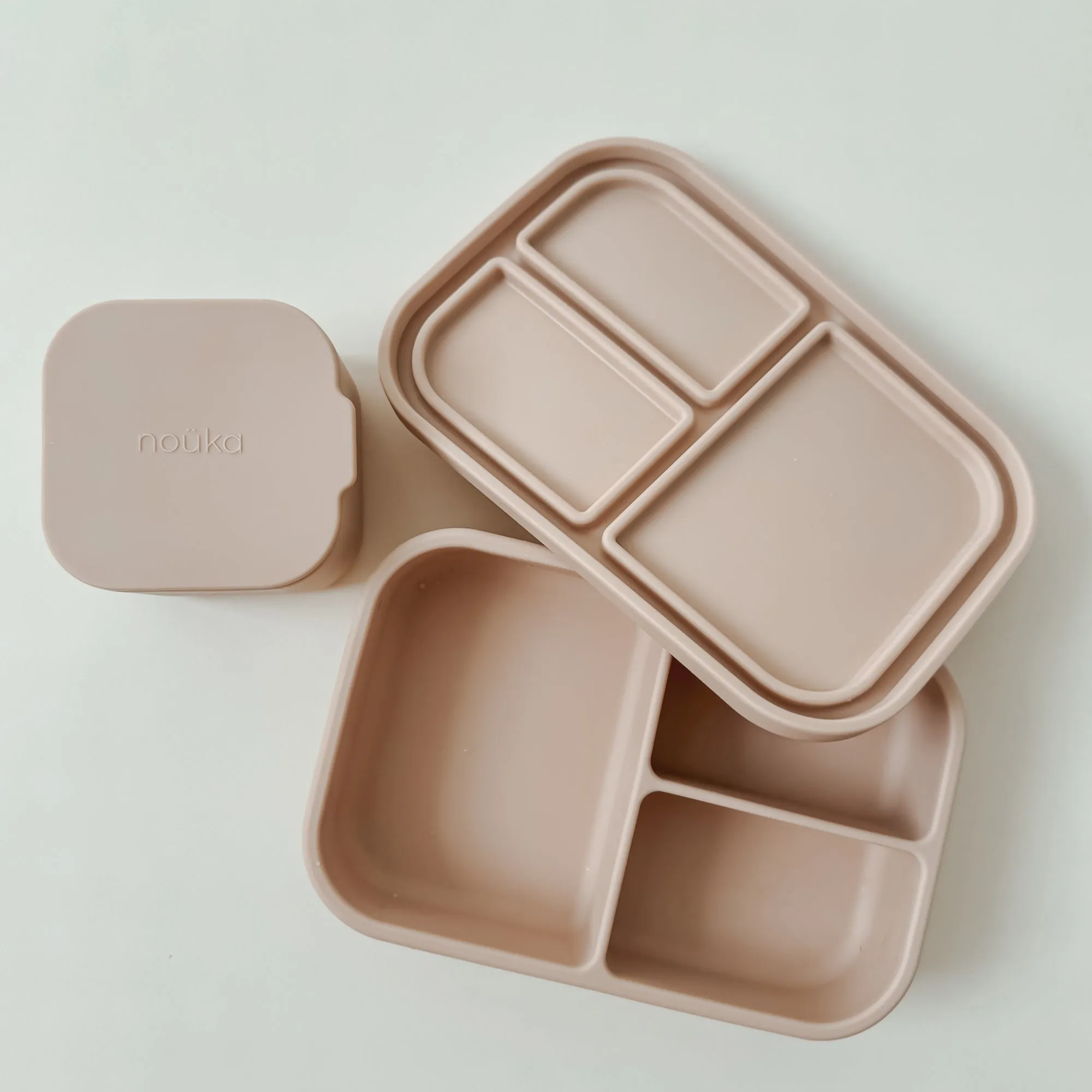 noüka Small Silicone Sealed Snack Box - Deep Ocean