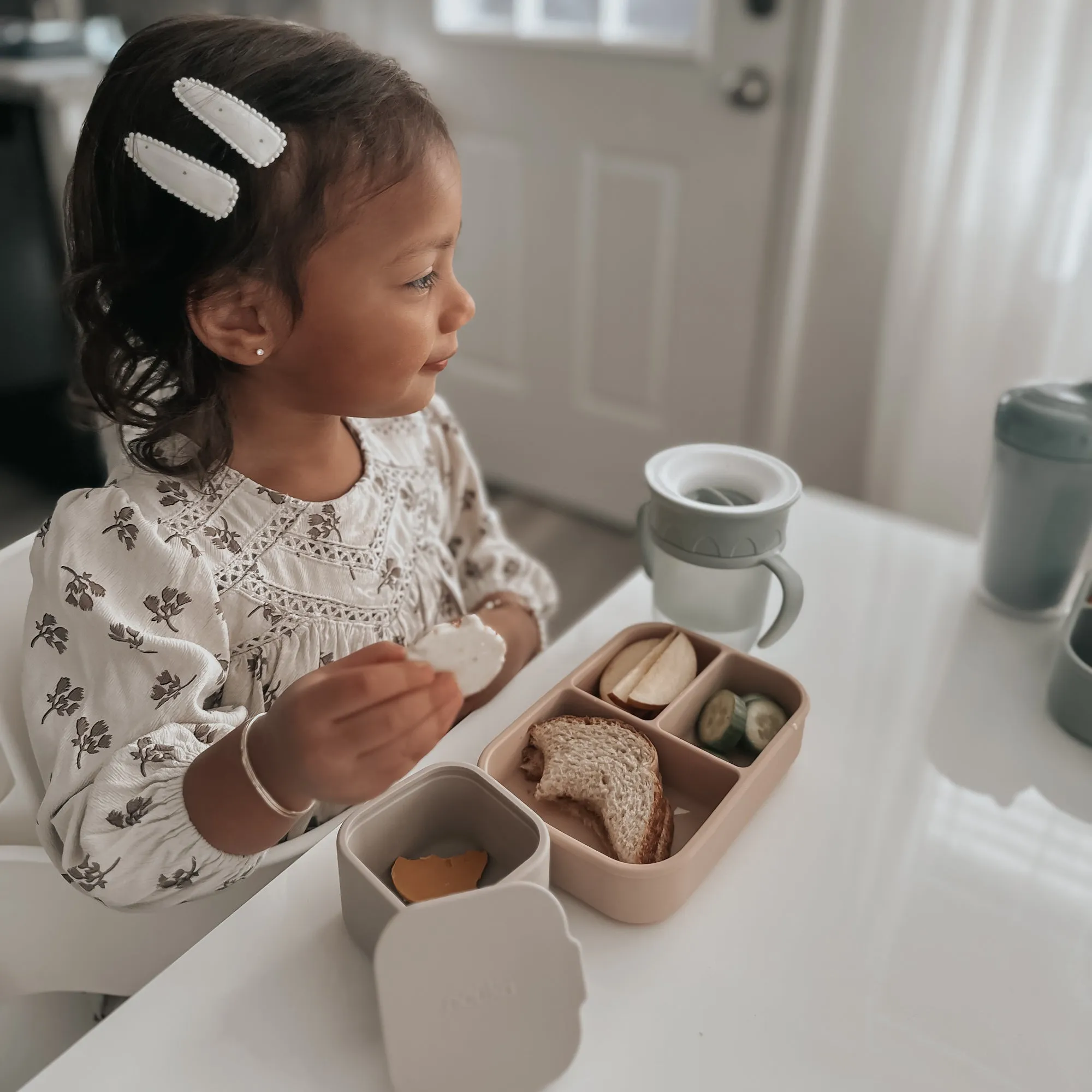 noüka Small Silicone Sealed Snack Box - Deep Ocean