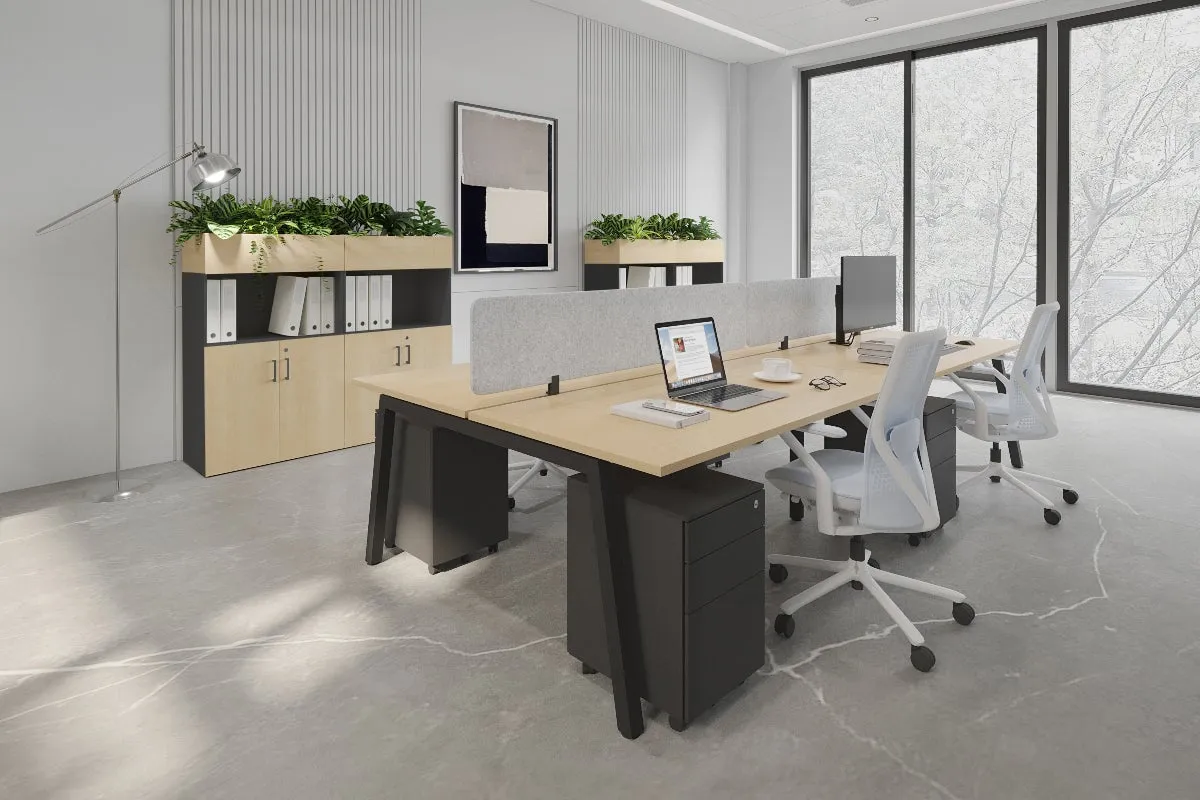 Quadro 4 Person Office Workstation [1200L x 700W]