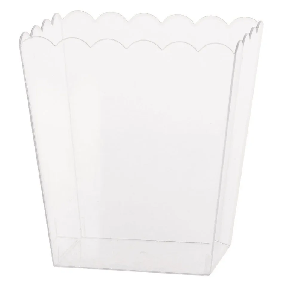 Scalloped Clear Plastic - Small