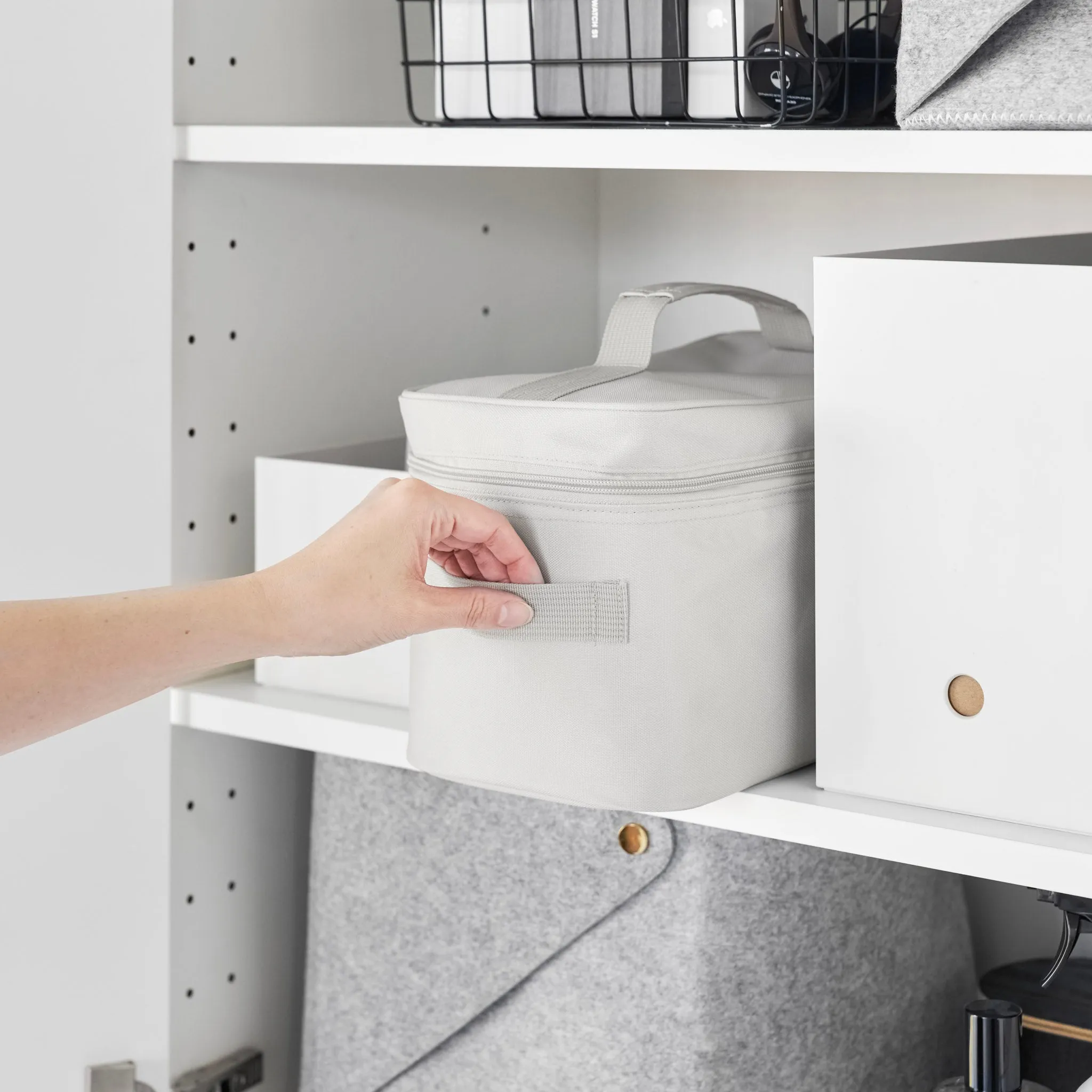 Storage Bag with Dividers