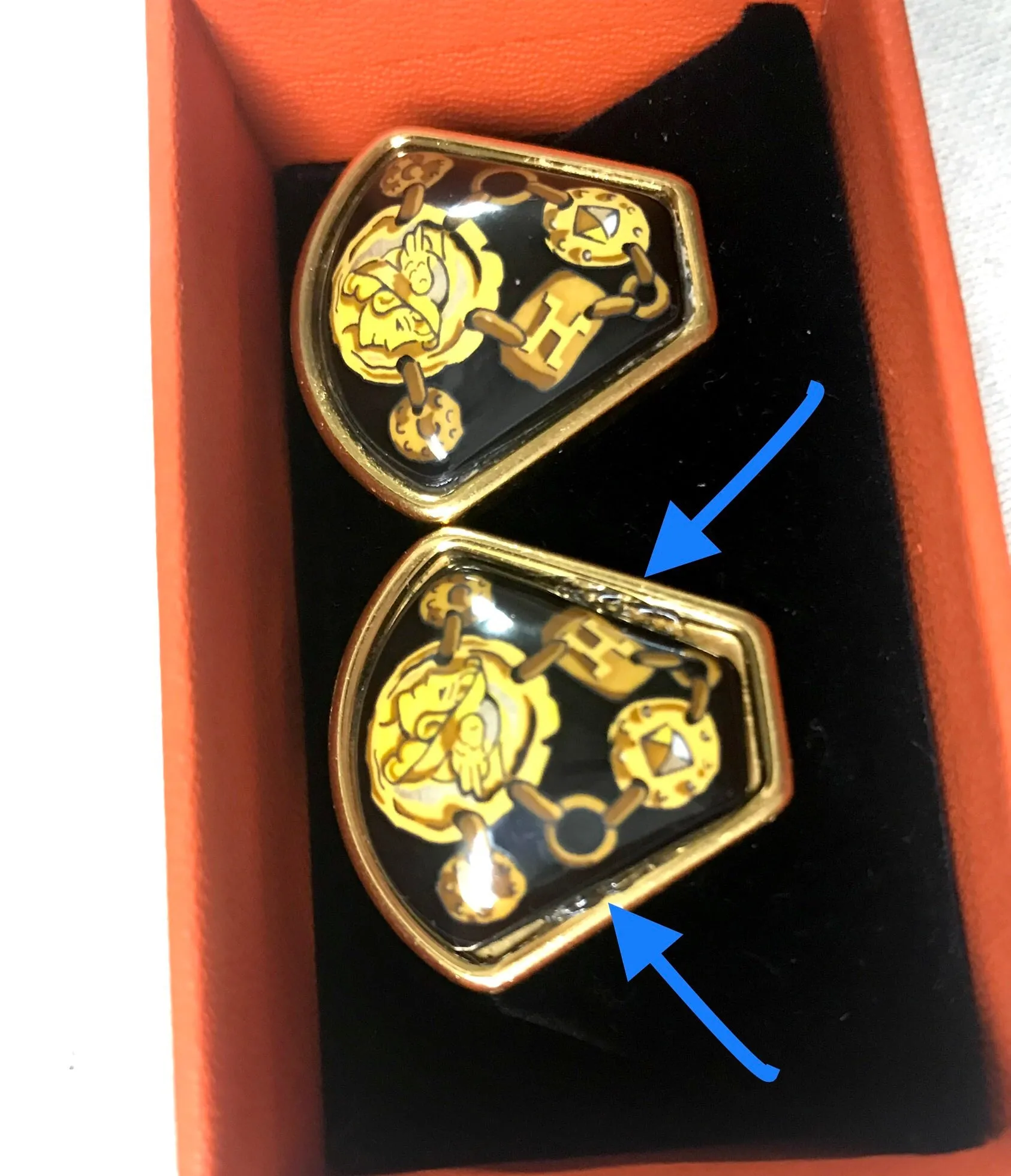 Vintage Hermes cloisonne golden earrings with black and yellow chain, stud, H logo, mademoiselle design. Fan shape enamel classic jewelry.